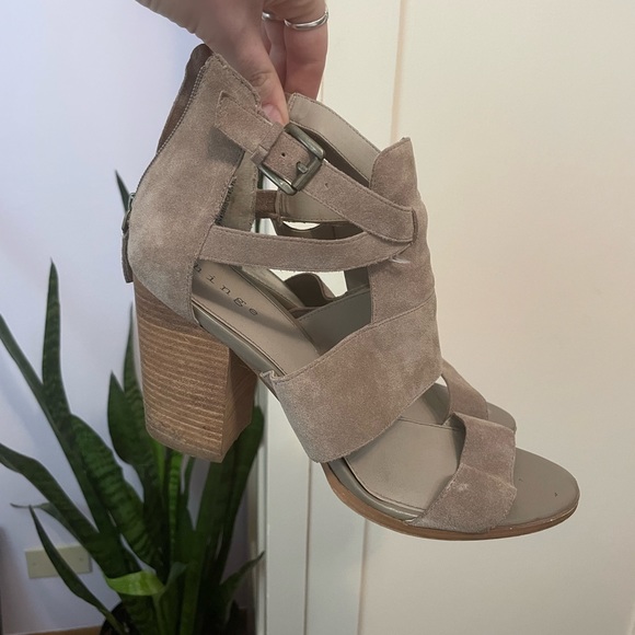Hinge Suede Leather Block Heels - Picture 2 of 4